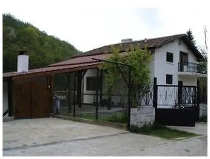 Vendégház Guest Voneshcha Voda Vonesta Voda